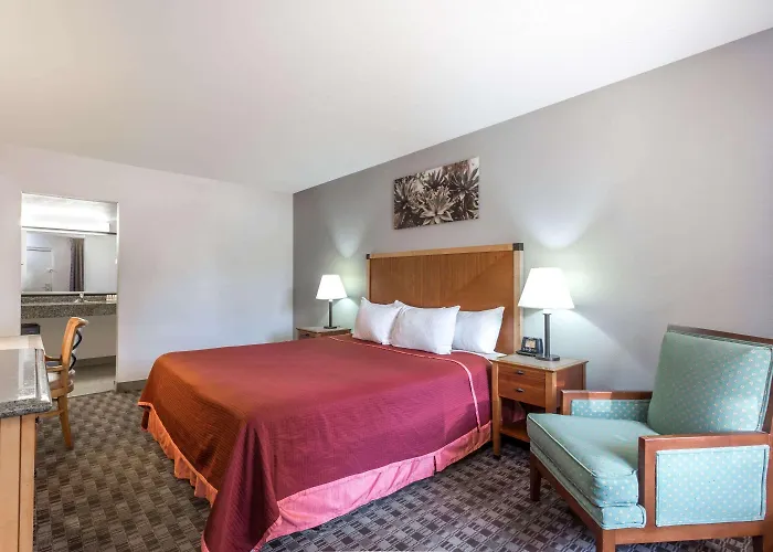 Hotel Howard Johnson By Wyndham Old Town Scottsdale